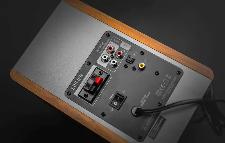 glosniki-edifier-r1280db-brazowy-stan-nowy-stan-opakowania-oryginalne