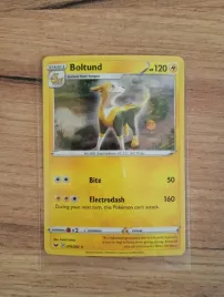 oryginalna-karta-pokemon-tcg-boltund-swsh-076-cosmic-holo-promo