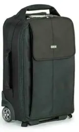 thinktank-airport-advantage-black