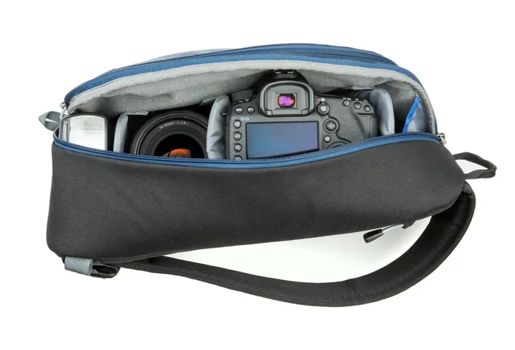 thinktank-turnstyle-20-v2-0-blue-indigo