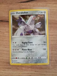 oryginalna-karta-pokemon-tcg-duraludon-viv-129-cosmic-holo-promo