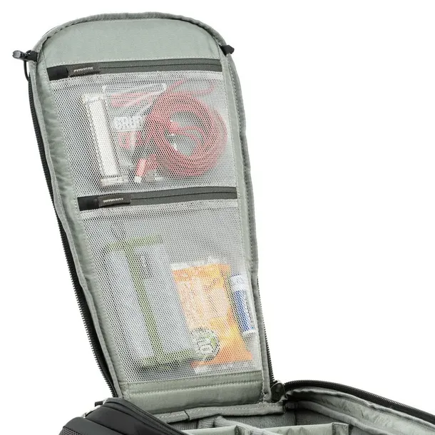 thinktank-backlight-18l-slate-black
