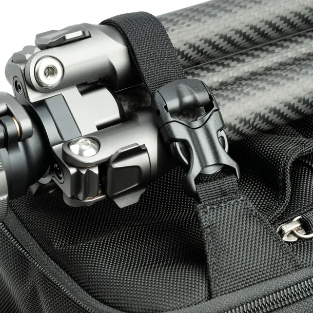 thinktank-airport-navigator-v2-0
