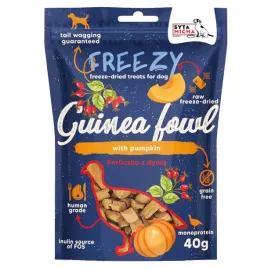 syta-micha-freezy-liofilizowane-przysmaki-dla-psa-perliczka-z-dynia-40g