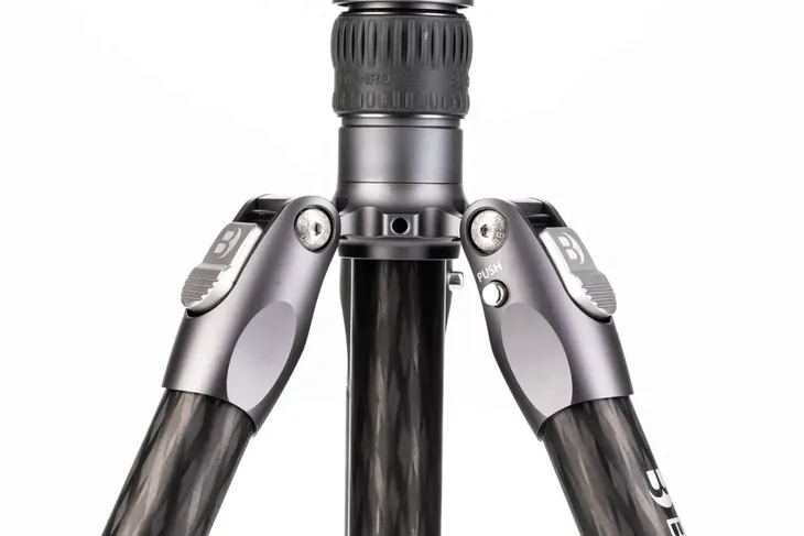 benro-statyw-rhino-34c-vx30