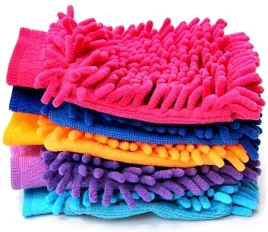 rekawica-z-mikrofibry-do-mycia-i-czyszczenia-auta