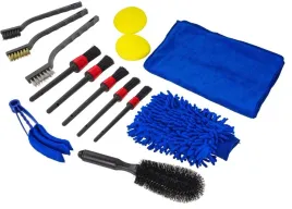 zestaw-detailingowy-mycia-czyszczenia-auta-samochodu-szczotki-pedzli-felg