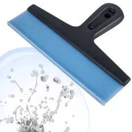 sciagaczka-wody-z-szyb-do-okien-kabiny-luster-silikonowa-samochodowa