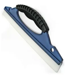 sciagaczka-silikonowa-do-usuwania-wody-30-cm