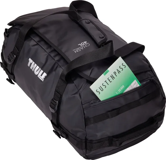 torba-podrozna-thule-chasm-40l-black-plec-produkt-uniseks