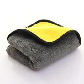 puszysty-recznik-do-osuszania-auta-mikrofibra-30-30-cm-500gsm