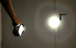 akumulatorowy-reflektor-reczny-led-kerbl