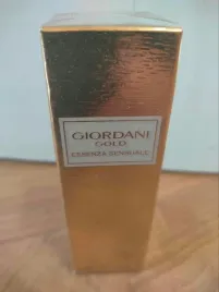 oriflame-giordani-gold-essenza-sensuale-30-ml-woda