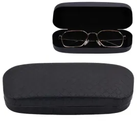 czarne-etui-na-okulary-na-zatrzask-korekcyjne-futeral-pokrowiec-solidny