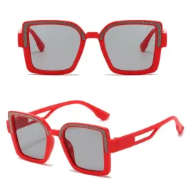 dzieciece-okulary-przeciwsloneczne-dla-dziewczynki-dzieci-etui