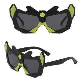 dzieciece-okulary-przeciwsloneczne-dla-dzieci-transformers-etui
