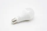 spectrum-zarowka-premium-led-e27-18w-ciepla-biala