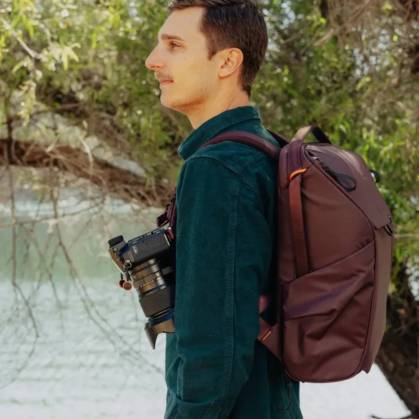 plecak-peak-design-everyday-backpack-20l-v2-eclipse-fioletowy