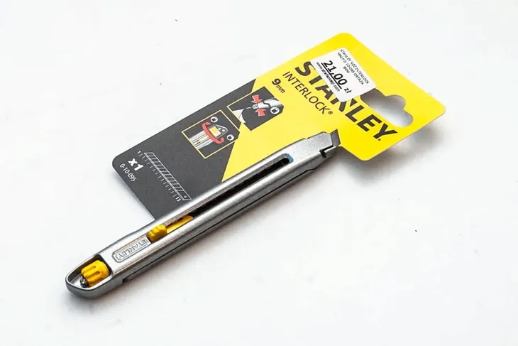 stanley-noz-interlock-maly-9mm