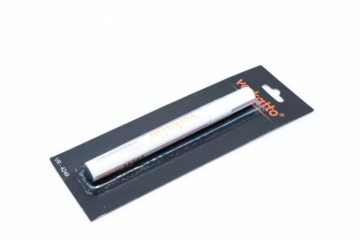 verkatto-marker-olejowy-bialy-vr-4249-waga-z-opakowaniem-300-kg