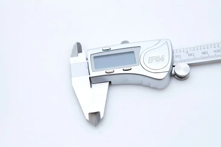 hogert-suwmiarka-cyfrowa-0-150-mm-marka-inna