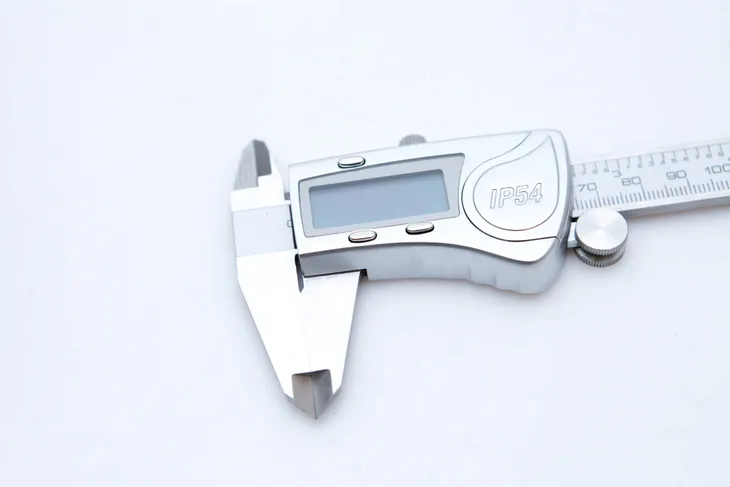 hogert-suwmiarka-cyfrowa-0-150-mm-marka-inna