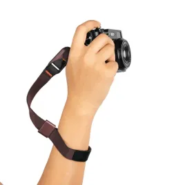 pasek-na-nadgarstek-peak-design-cuff-eclipse-v3-fioletowy