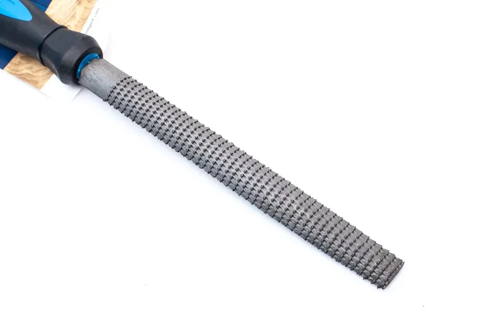 hogert-tarnik-polokragly-200-mm-do-drewna