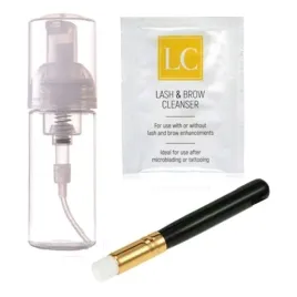 zestaw-do-mycia-rzes-szampon-w-saszetce-butelka-pedzel