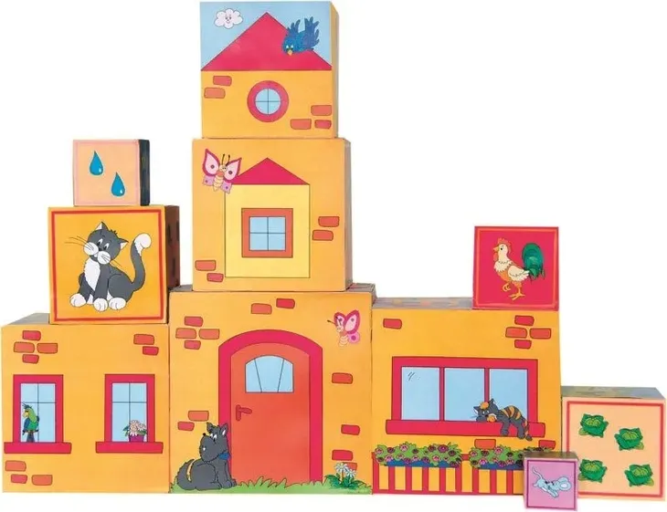magiczne-kubeczki-domek-material-drewno-karton