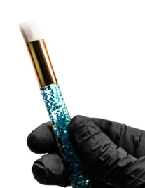 szczoteczka-pedzel-do-czyszczenia-rzes-brokatowa-niebieska