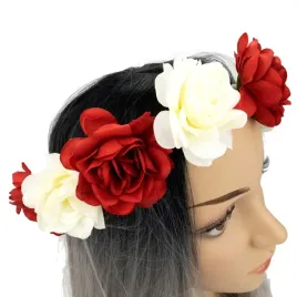 wianek-dla-kibicki-bialo-czerwone-kwiaty-panienski