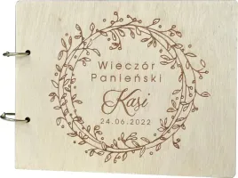 drewniany-album-wieczor-panienski-prezent