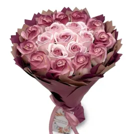 bukiet-mydlany-kwiaty-mydlane-roze-prezent-na-18-urodziny-imeninu-slub