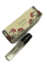 nou-freesia-edp-2-ml-probka-perfumy-nou