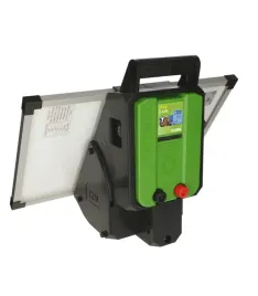 elektryzator-solarny-titan-s-4200-dla-koni-bydla-owiec-i-koz-42-j-ker