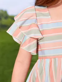 sukienka-dziewczeca-letnia-rozkloszowana-w-paski-rekaw-motylkowy-shein-104