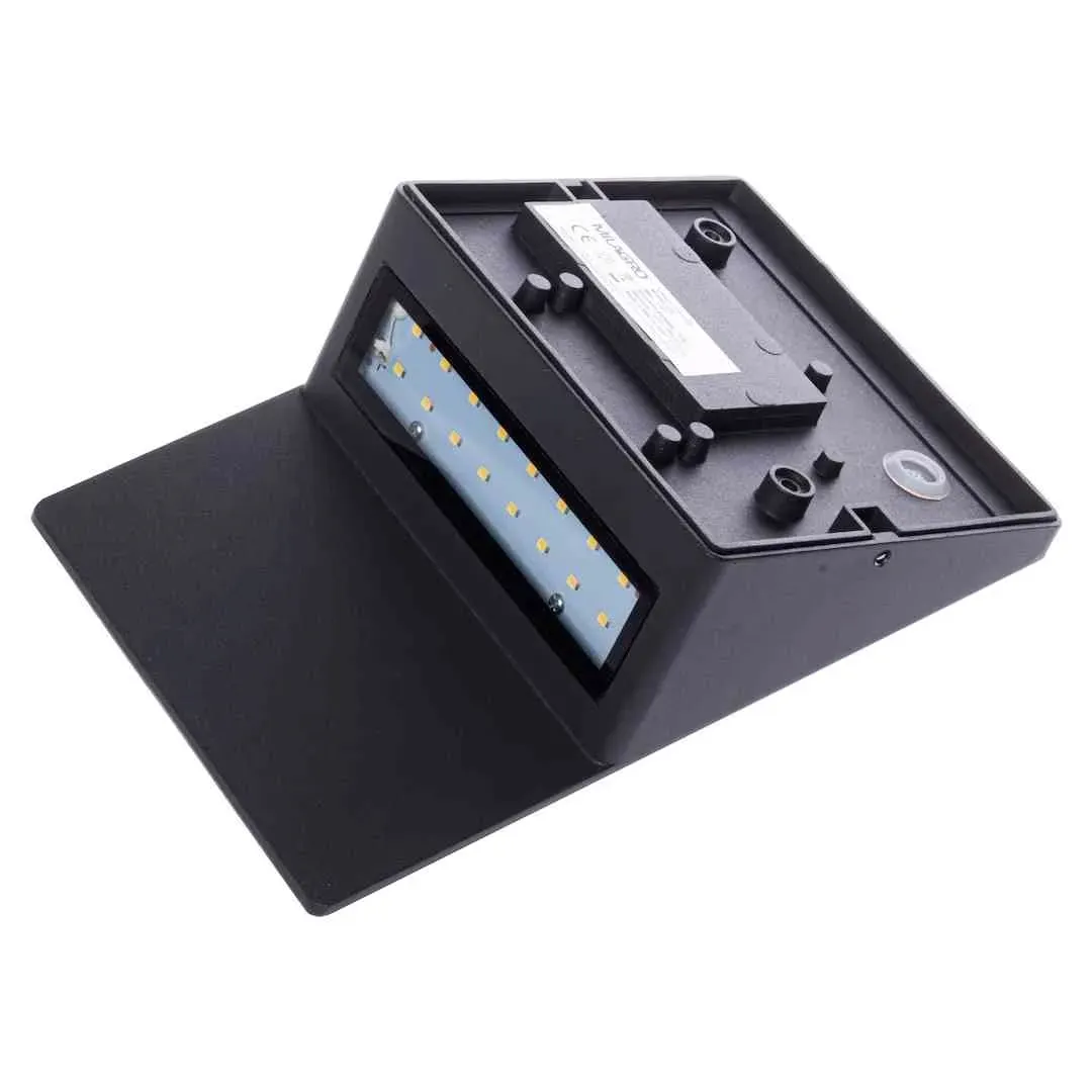 oprawa-elewacyjna-10w-led-cracks