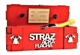 skrzynka-narzedziowa-na-alkohol-prezent-dla-strazaka-zawieszka-gratis