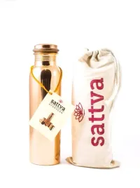 sattva-butelka-miedziana-gladka-950ml