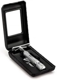 deni-carte-maszynka-do-golenia-w-etui-z-lusterkiem-7465-silver