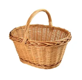 ladny-wiklinowy-kosz-na-zakupy-grzyby-piknik