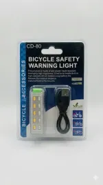 rowerowa-lampka-ostrzegawcza-led-usb-biala-kompaktowa-1-sztuka