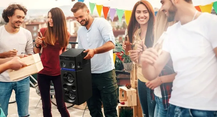 panasonic-ua30-glosnik-bluetooth-karaoke-usb-fm