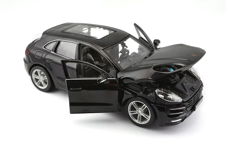 model-samochodu-auto-bburago-porsche-macan-black-1-24-stan-nowy-model-porsche-macan