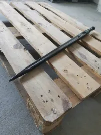 zab-ladowacza-prosty-podwojne-t-36x810-mm-z-nakretka-m22x1-5-czarny