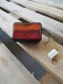 lampa-tylna-lewa-prawa-do-massey-ferguson-342-350-352-353-360-3309227m91