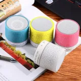 glosnik-bezprzewodowy-przenosny-bluetooth-led-stan-nowy
