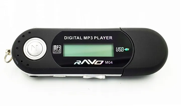 odtwarzacz-mp3-m04-8gb-pendrive-usb-czarny