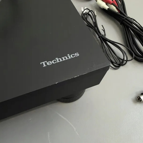 gramofon-technics-sl-100c-czarny-naped-bezposredni